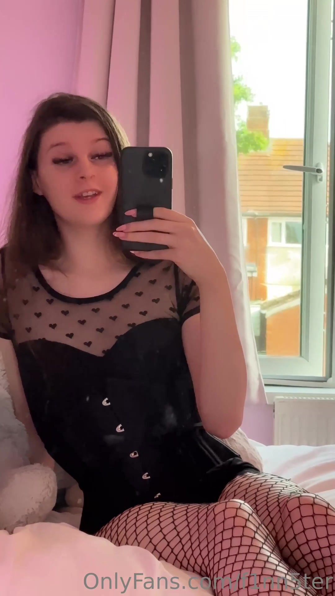 F1nn5ter Onlyfans Leaked – Show Of Body